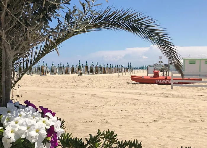 Gioiello Marino Holiday Apt -1 Min From The Sea- Free Parking- Bike- Wi-Fi