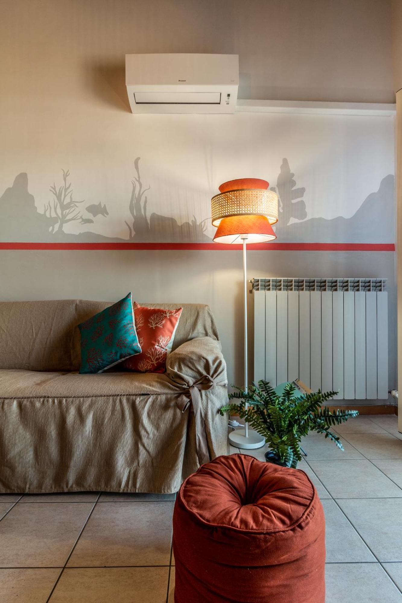 Gioiello Marino -1 Min From The Sea- Free Parking- Bike- Wi-fi Apartment